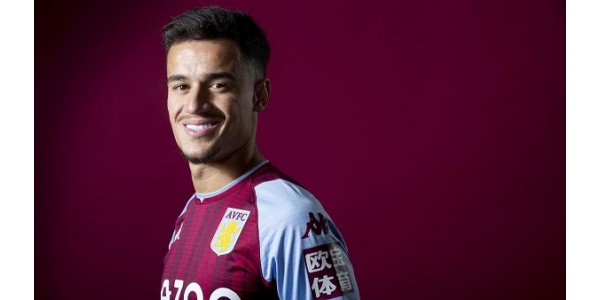 Philippe Coutinho forlater FC Barcelona med et stort smil